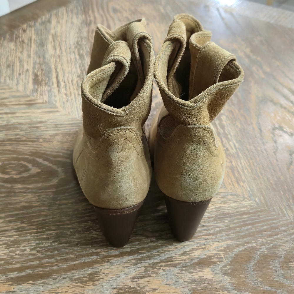 Frye Suede Western Ankle Boots Size 8 Tan Cowgirl Booties Stacked Heel - Picture 6 of 10